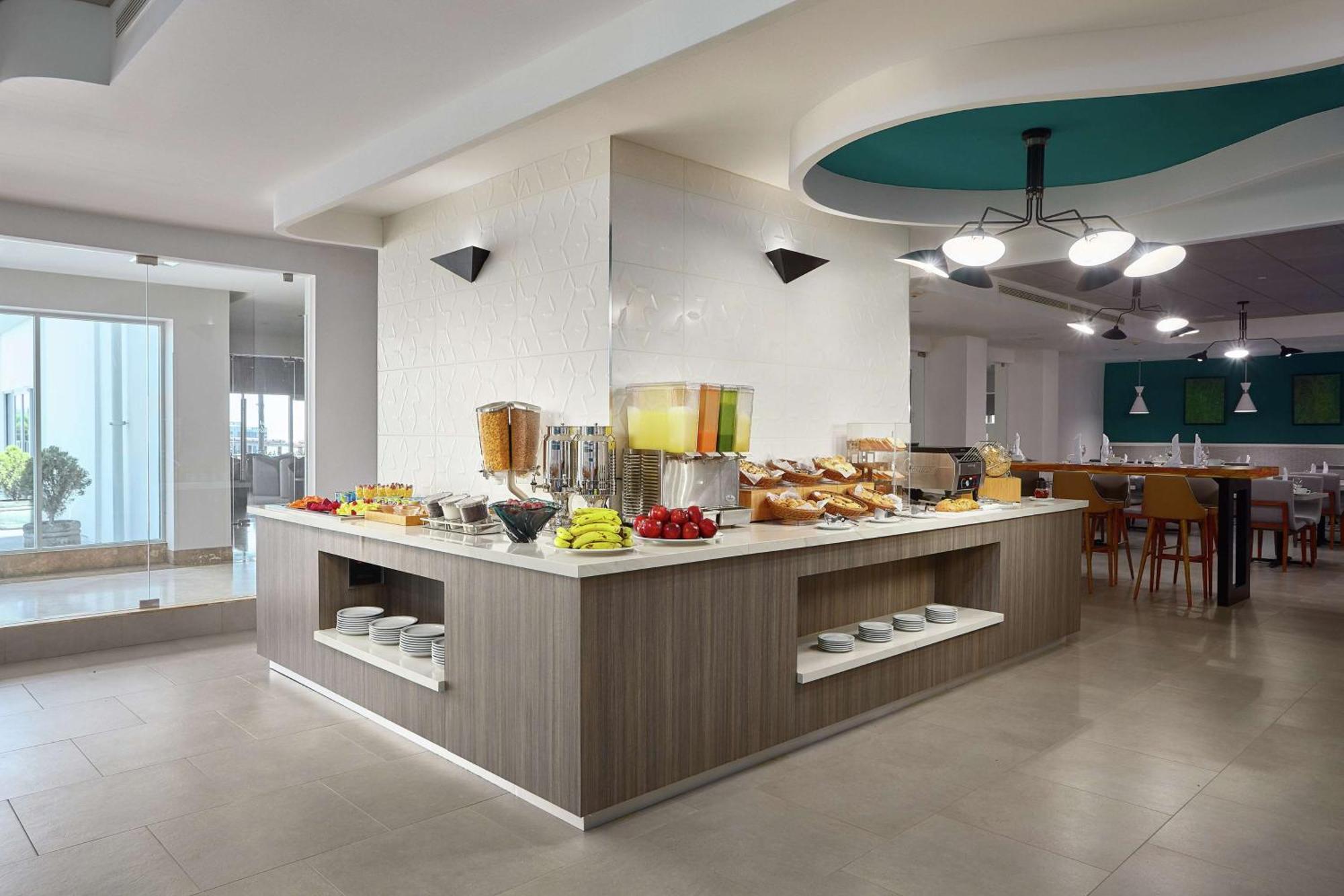 Hilton Doubletree By Hilton Managua Hotel Ngoại thất bức ảnh